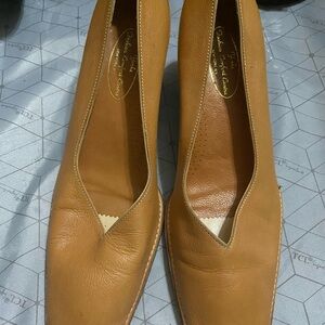 Elegant Tan Leather Women's Shoes